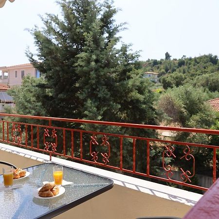 Summer Suite - Premium Apartment Пефкохори Экстерьер фото